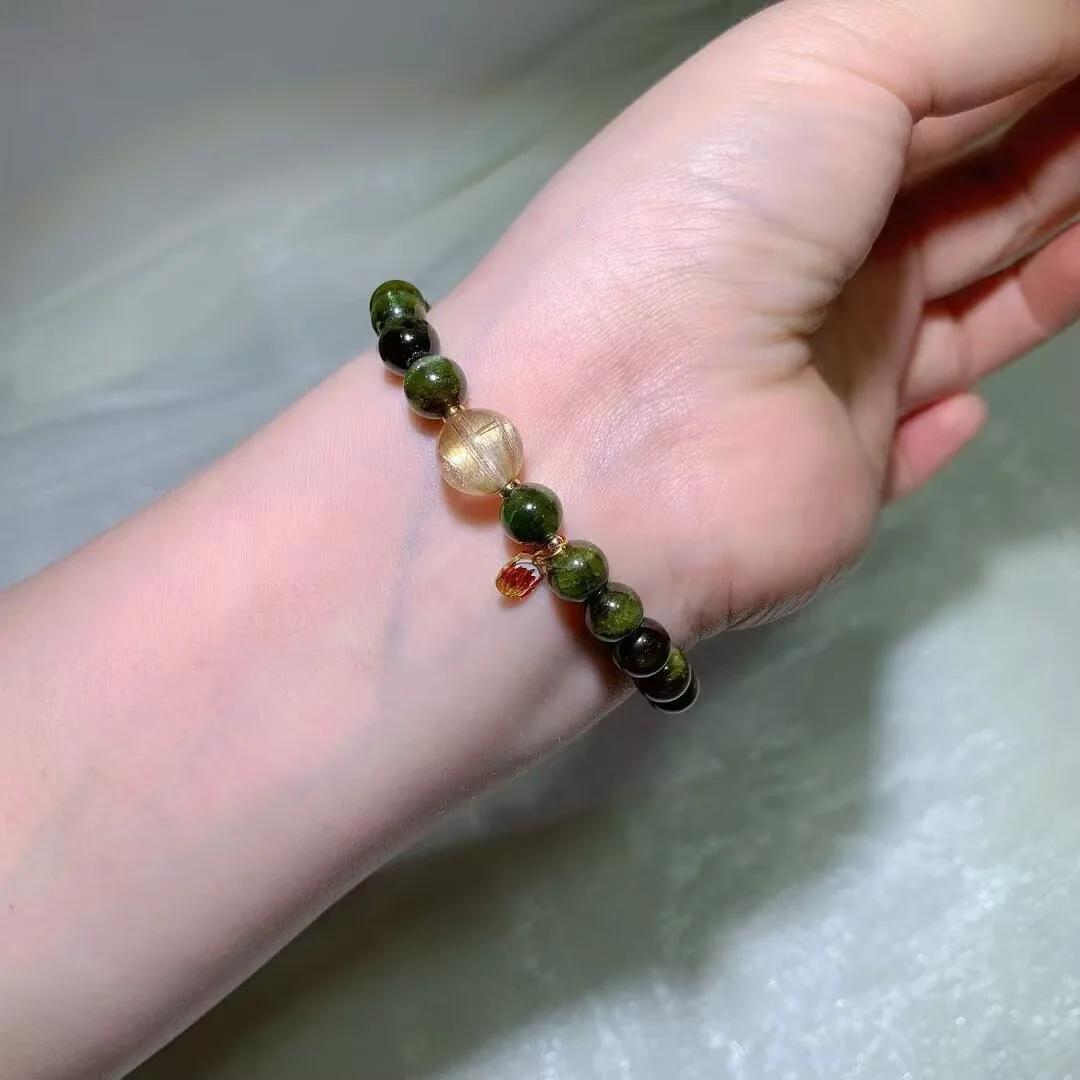 天然绿碧玺手链(7.7mm) — 细节图